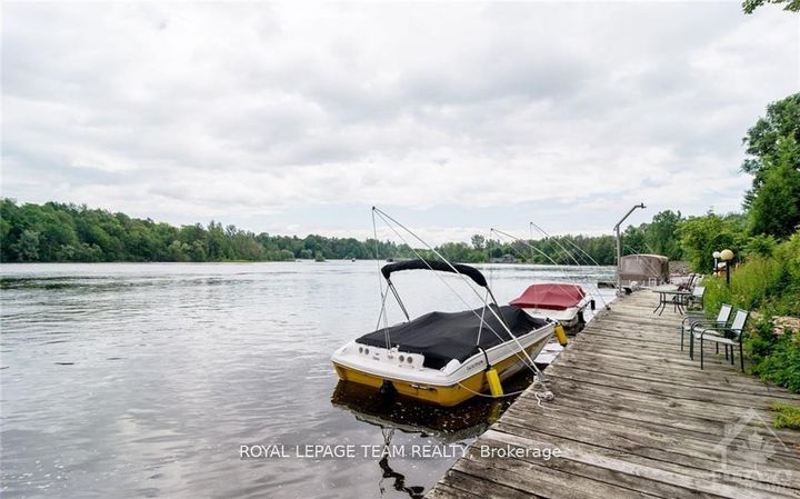 Photo 45 at 6 Waterford Way, Nepean (Pineglen/Country Place), Ottawa