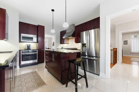 Photo 12 at 6 Waterford Way, Nepean (Pineglen/Country Place), Ottawa