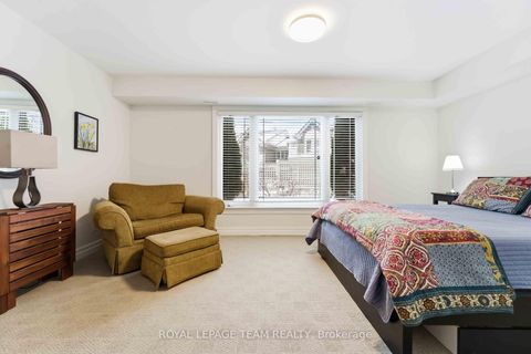 Photo 37 at 6 Waterford Way, Nepean (Pineglen/Country Place), Ottawa