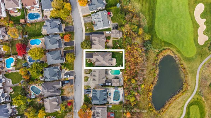 Photo 39 at 19 Fencerow Way, Nepean (Stonebridge), Ottawa