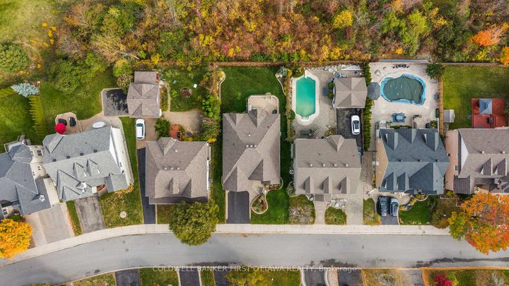 Photo 40 at 19 Fencerow Way, Nepean (Stonebridge), Ottawa