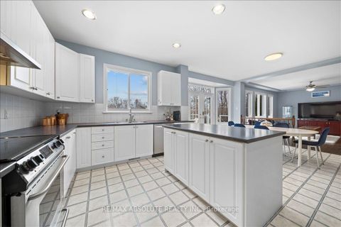 Photo 17 at 72 KENINS Crescent, Kanata Lakes/Heritage Hills, Kanata