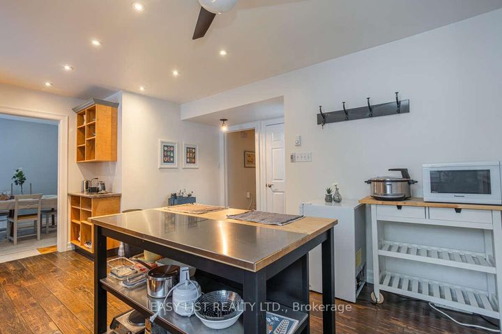 Photo 8 at 73 Hobart Crescent, Nepean (Sheahan Estates/Trend Village), Ottawa