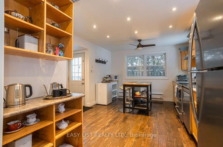 Photo 9 at 73 Hobart Crescent, Nepean (Sheahan Estates/Trend Village), Ottawa