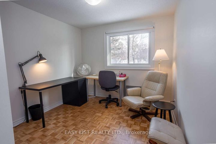 Photo 23 at 73 Hobart Crescent, Nepean (Sheahan Estates/Trend Village), Ottawa