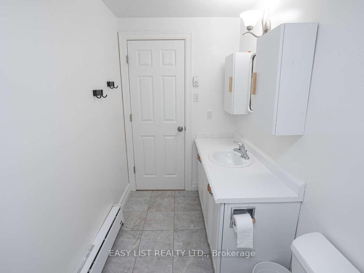 Photo 25 at 73 Hobart Crescent, Nepean (Sheahan Estates/Trend Village), Ottawa