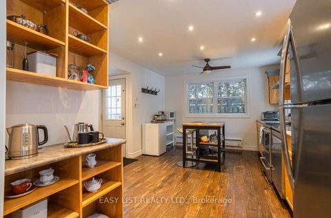 Photo 9 at 73 Hobart Crescent, Nepean (Sheahan Estates/Trend Village), Ottawa