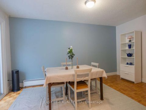 Photo 12 at 73 Hobart Crescent, Nepean (Sheahan Estates/Trend Village), Ottawa