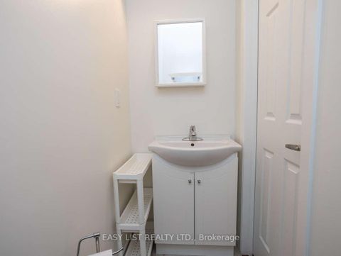 Photo 13 at 73 Hobart Crescent, Nepean (Sheahan Estates/Trend Village), Ottawa