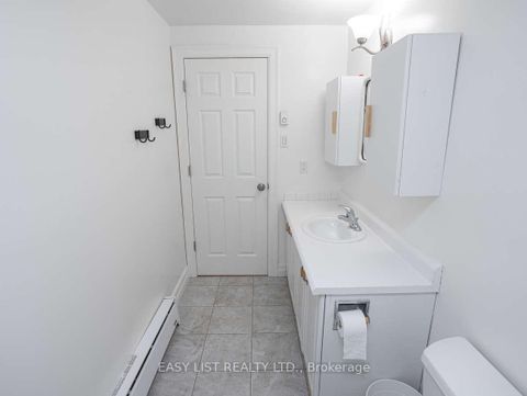 Photo 25 at 73 Hobart Crescent, Nepean (Sheahan Estates/Trend Village), Ottawa