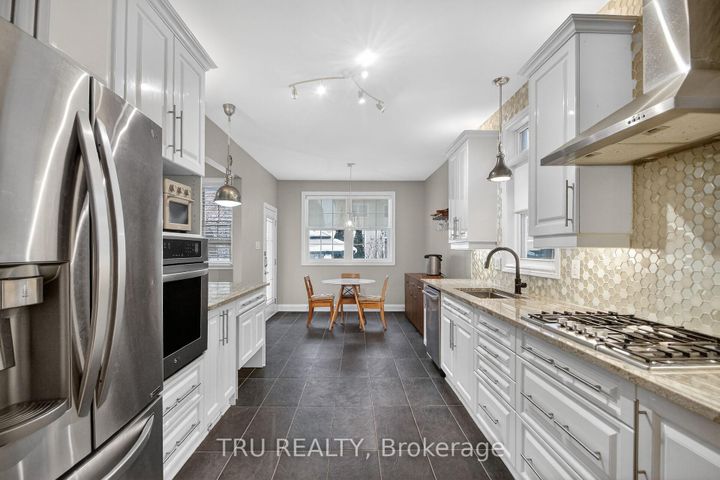 Photo 13 at 590 Anjana Circle, Nepean (Cedargrove/Fraserdale), Ottawa