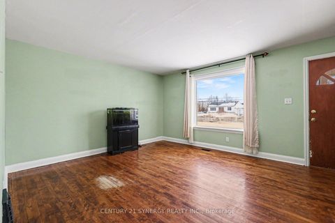 Photo 9 at 476 County 29 Road, Rideau Lakes (South Elmsley) Twp, Rideau Lakes