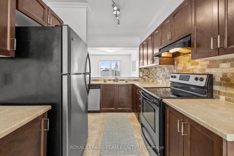 Photo 7 at 2751 Grand Canal Street, Nepean (Half Moon Bay), Ottawa