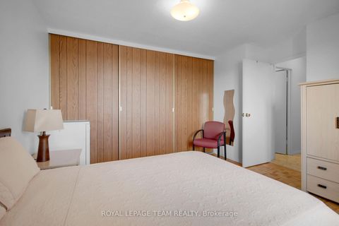 Photo 23 at 708 - 20 Chesterton Drive, Nepean (Borden Farm/Stewart Farm/Carleton Heights/Parkwood Hills), Ottawa