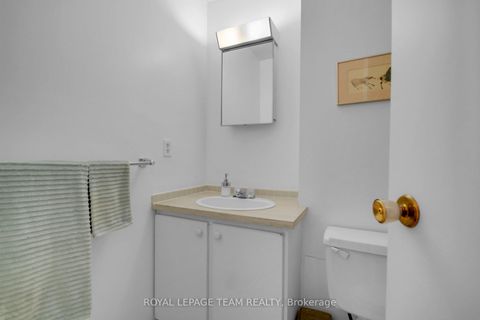 Photo 25 at 708 - 20 Chesterton Drive, Nepean (Borden Farm/Stewart Farm/Carleton Heights/Parkwood Hills), Ottawa