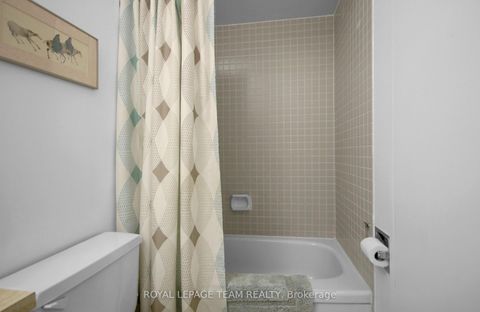 Photo 27 at 708 - 20 Chesterton Drive, Nepean (Borden Farm/Stewart Farm/Carleton Heights/Parkwood Hills), Ottawa