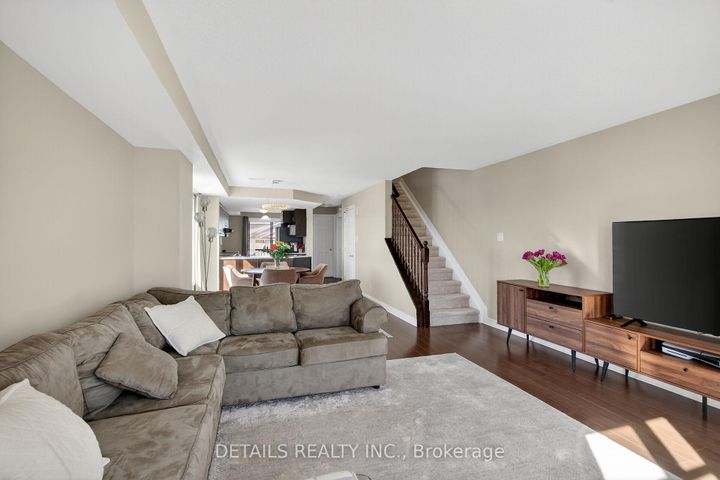Photo 13 at 633C Chapman Mills Drive, Nepean (Strandherd), Ottawa