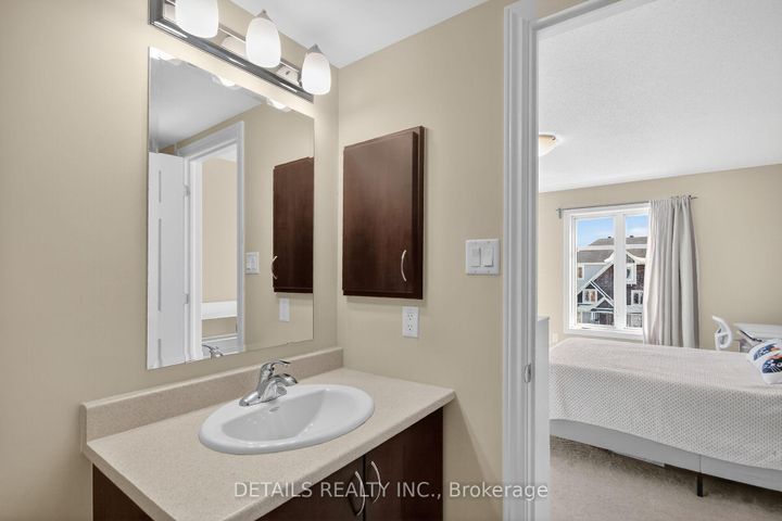 Photo 22 at 633C Chapman Mills Drive, Nepean (Strandherd), Ottawa