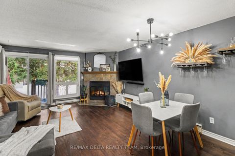 Photo 8 at A - 6704 Jeanne D'Arc Boulevard, Convent Glen North, Orleans