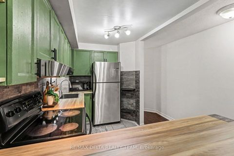 Photo 14 at A - 6704 Jeanne D'Arc Boulevard, Convent Glen North, Orleans