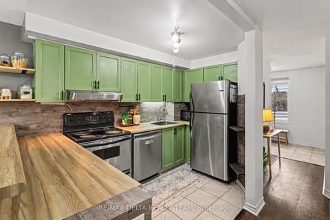 Photo 15 at A - 6704 Jeanne D'Arc Boulevard, Convent Glen North, Orleans