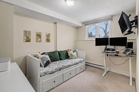 Photo 22 at A - 6704 Jeanne D'Arc Boulevard, Convent Glen North, Orleans