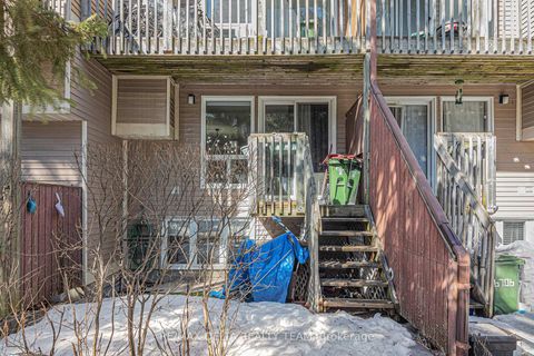 Photo 25 at A - 6704 Jeanne D'Arc Boulevard, Convent Glen North, Orleans