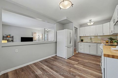 Photo 10 at 23 Spearman Lane, Glencairn/Hazeldean, Kanata