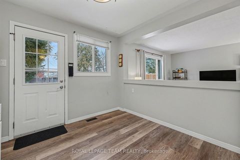 Photo 11 at 23 Spearman Lane, Glencairn/Hazeldean, Kanata