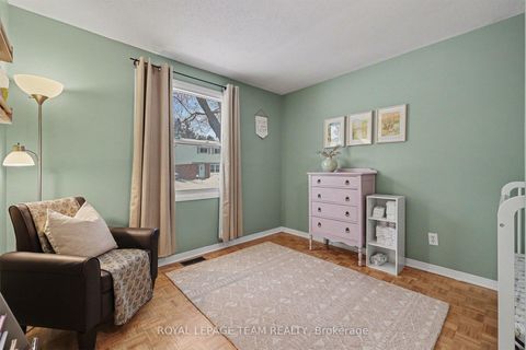 Photo 15 at 23 Spearman Lane, Glencairn/Hazeldean, Kanata