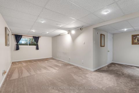 Photo 28 at 16 - 32 Innesbrook Court, Stittsville (Central), Stittsville