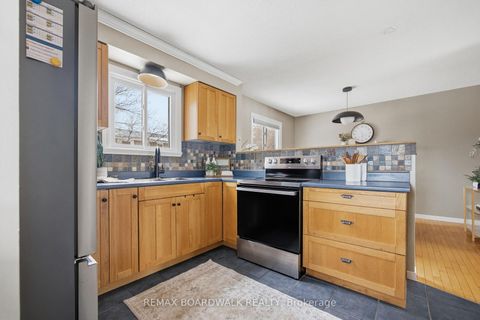 Photo 5 at 32 Provost Street, Perth