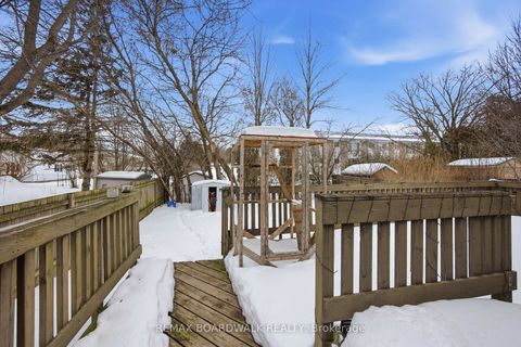 Photo 15 at 32 Provost Street, Perth