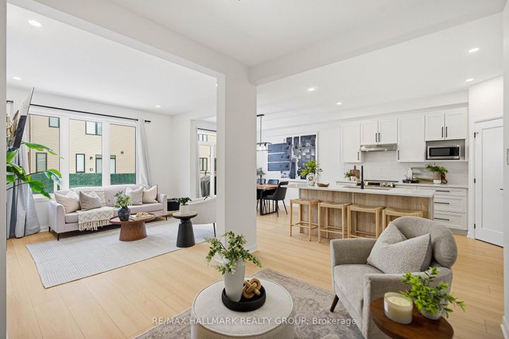 Photo 7 at 120 Lynn Coulter Street, Nepean (Half Moon Bay), Ottawa