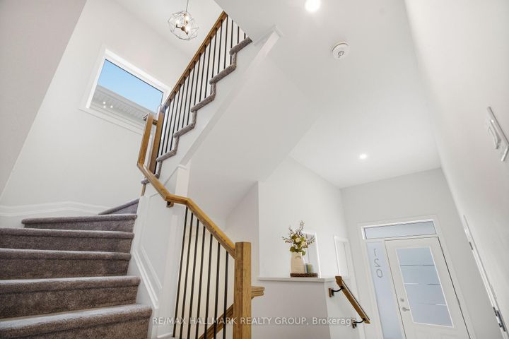Photo 16 at 120 Lynn Coulter Street, Nepean (Half Moon Bay), Ottawa