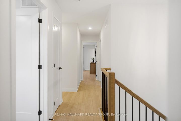 Photo 17 at 120 Lynn Coulter Street, Nepean (Half Moon Bay), Ottawa