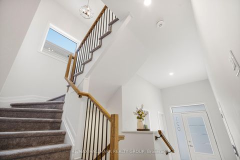 Photo 16 at 120 Lynn Coulter Street, Nepean (Half Moon Bay), Ottawa