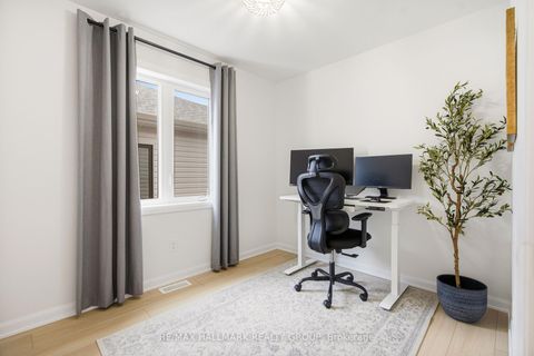 Photo 22 at 120 Lynn Coulter Street, Nepean (Half Moon Bay), Ottawa