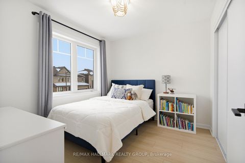 Photo 28 at 120 Lynn Coulter Street, Nepean (Half Moon Bay), Ottawa