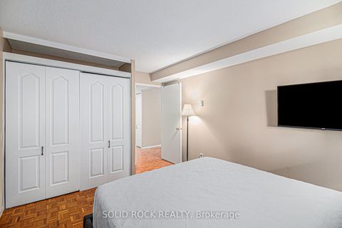 Photo 17 at 1204 - 475 Laurier Avenue W, Ottawa Centre