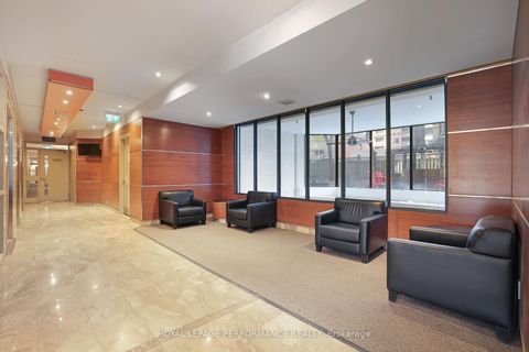Photo 3 at 1701 - 470 Laurier Avenue W, Ottawa Centre