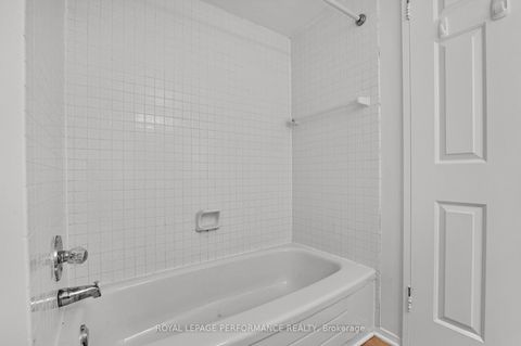 Photo 19 at 1701 - 470 Laurier Avenue W, Ottawa Centre