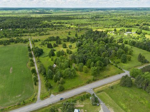 Photo 3 at 3117 Torwood Drive, Dunrobin Shores, Constance Bay