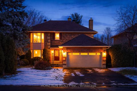 Photo 1 at 224 WALDEN Drive, Beaverbrook, Kanata