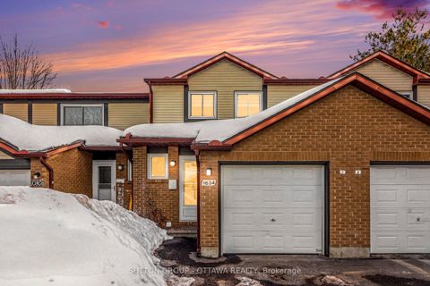 Photo 0 at 1634 Cheevers Crescent, Fallingbrook/Pineridge, Orleans