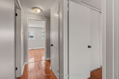 Photo 14 at 1634 Cheevers Crescent, Fallingbrook/Pineridge, Orleans