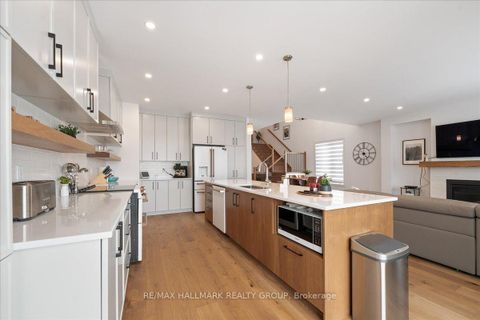 Photo 14 at 6461 Renaud Road, Mer Bleue/Bradley Estates/Anderson Park, Orleans