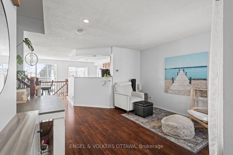 Photo 4 at 783 Nesting Way, Fallingbrook/Gardenway South, Orleans