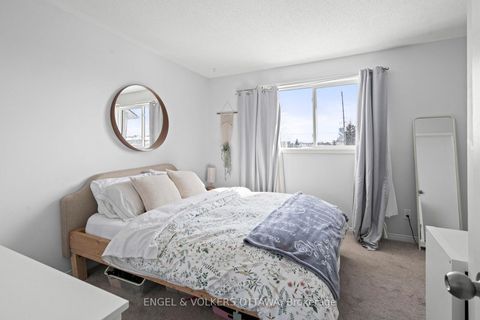 Photo 15 at 783 Nesting Way, Fallingbrook/Gardenway South, Orleans