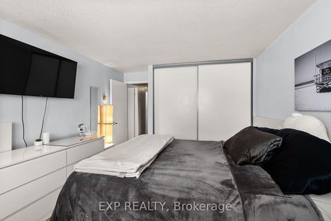 Photo 15 at 4 - 260 Fenerty Court, Katimavik, Kanata